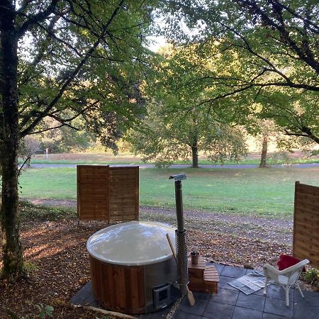 Logis Des 4 Fees Et Son Bain Nordique Villa Sainte-Nathalene Luaran gambar