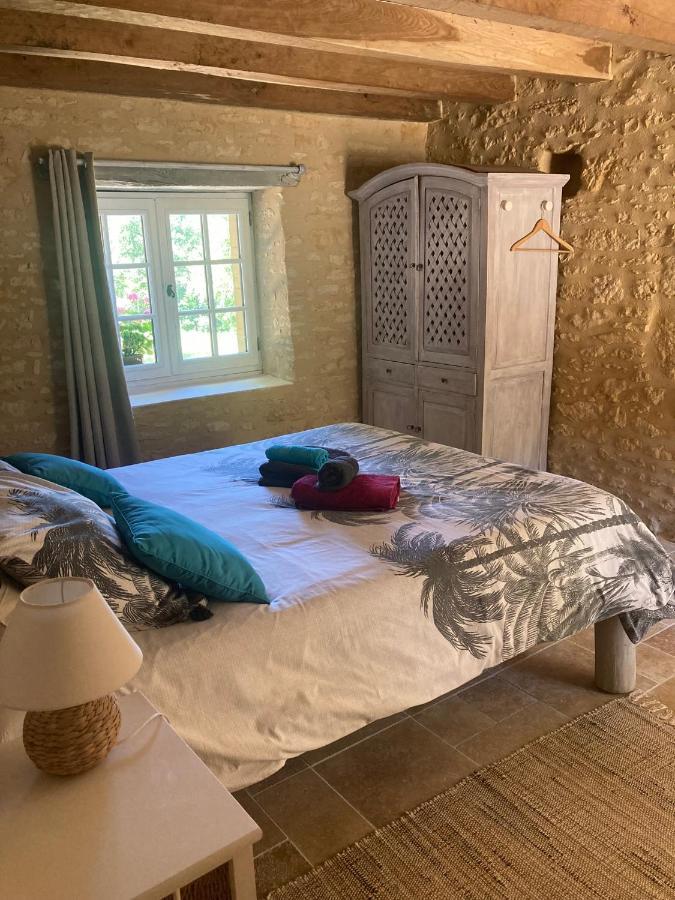 Logis Des 4 Fees Et Son Bain Nordique Villa Sainte-Nathalene Luaran gambar