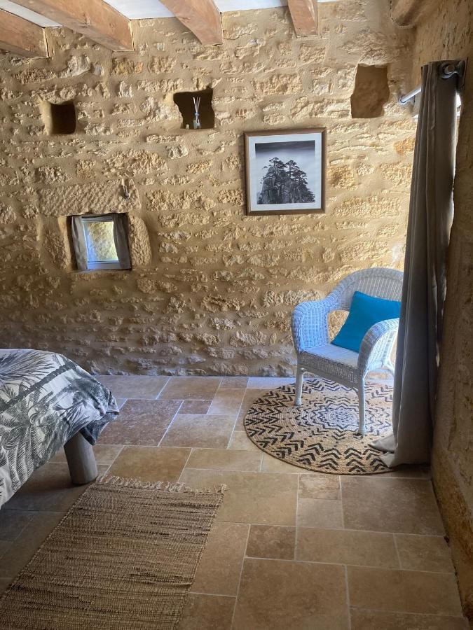 Logis Des 4 Fees Et Son Bain Nordique Villa Sainte-Nathalene Luaran gambar