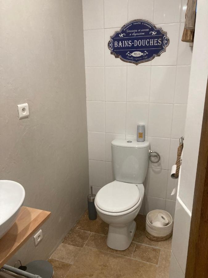 Logis Des 4 Fees Et Son Bain Nordique Villa Sainte-Nathalene Luaran gambar